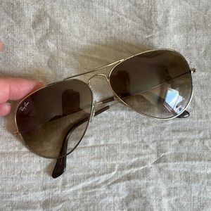 Ray Ban Gold Aviators